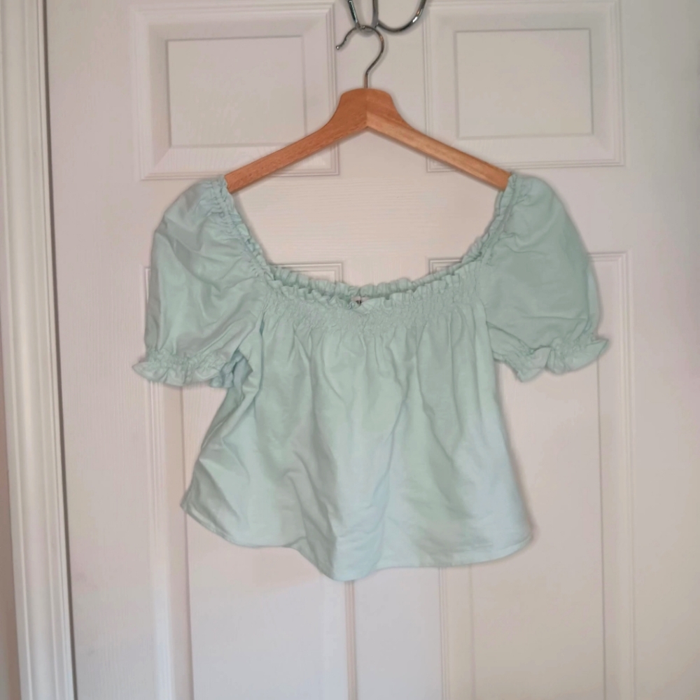 Women's Sunday Best Aritzia Organic Cotton And Linen Crop "Folk" Top